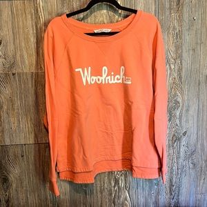 Woolrich. Lightweight long sleeve sweatshirt (noodle).